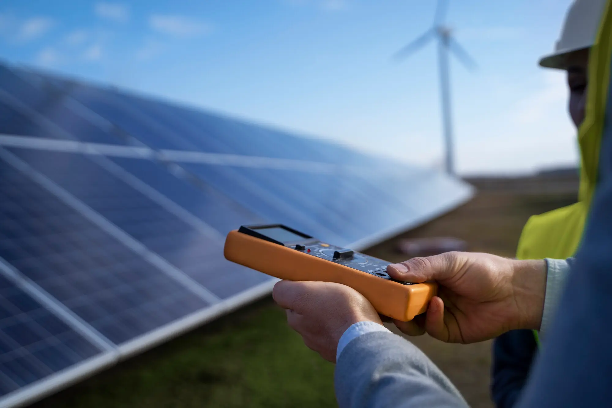 Descubra Como a energia solar ajuda a reduzir a pegada de carbono