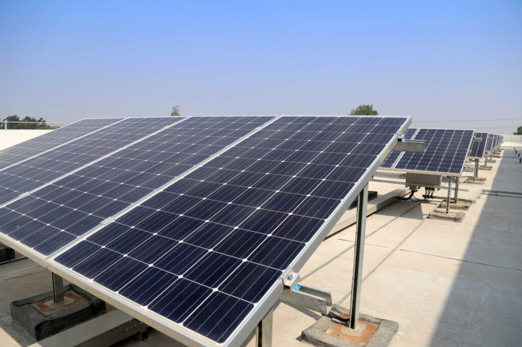 Descubra o preço de um painel solar